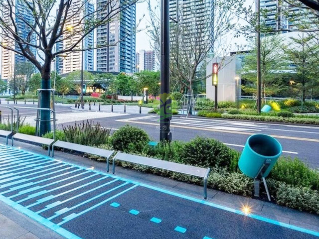 騎行道專線垃圾桶在深圳陸續投放